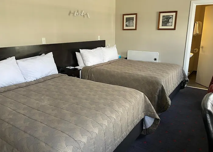 Discovery Settlers Hotel