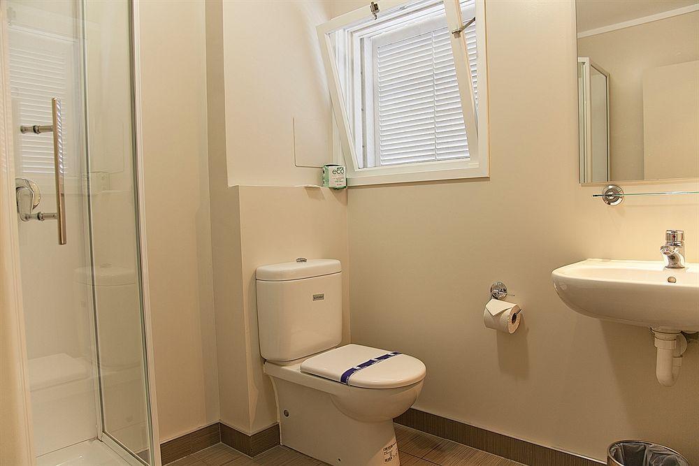 Discovery Settlers Hotel 3*