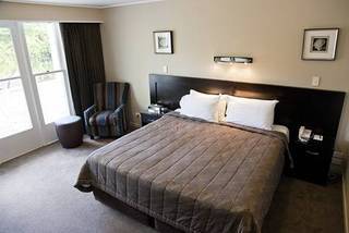 Discovery Settlers Hotel Whangarei