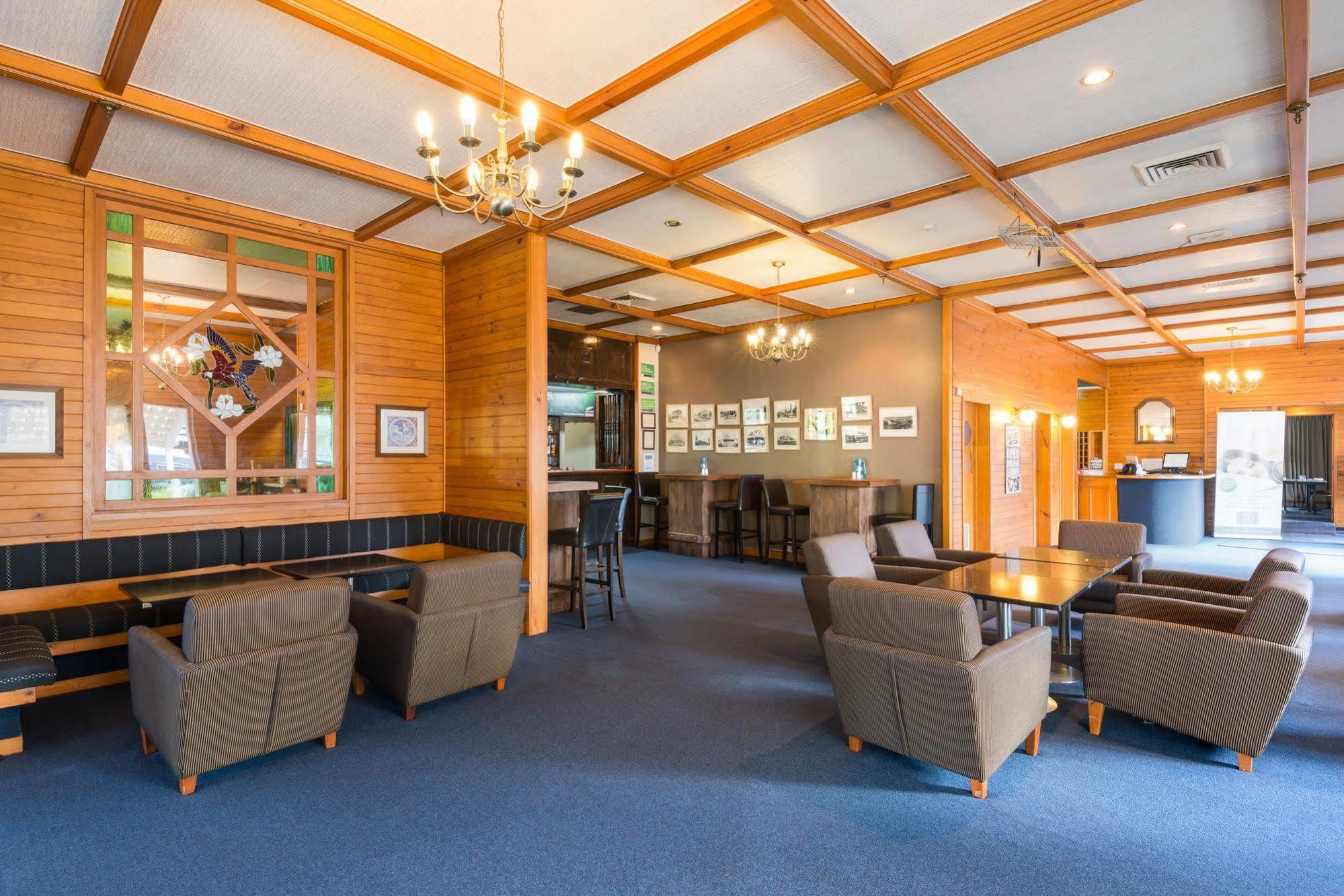 Discovery Settlers Hotel Whangarei
